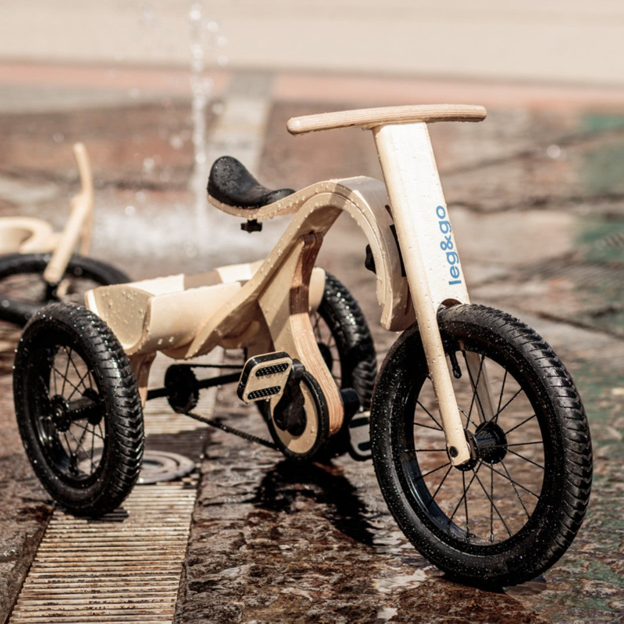 leg&go balance bike from wood for toddlers