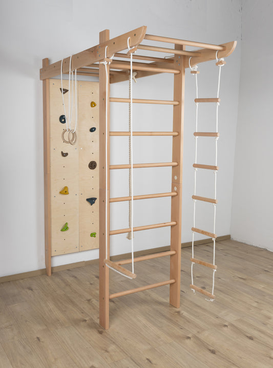 SPARTAK Indoor-Kletterhalle aus Holz