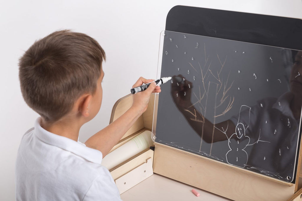 Adjustable Children Montessori Table and Chair Set Julle - Cannon Pink