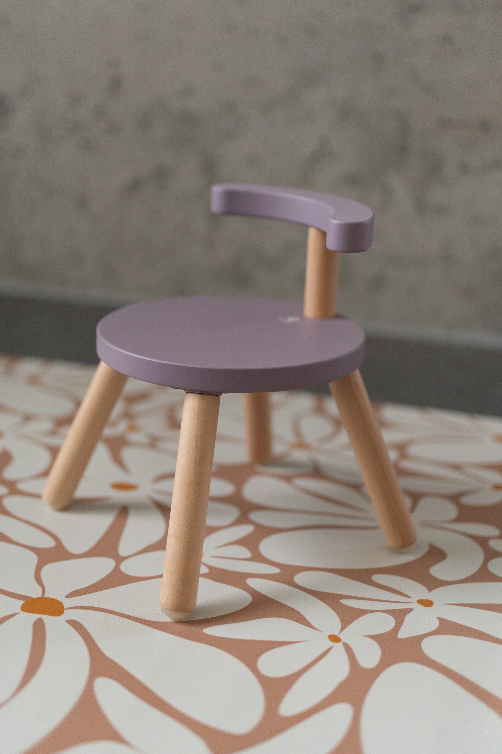 Kids Mealtime Floor Mat, Non-Slip & Waterproof - Daisy Earth