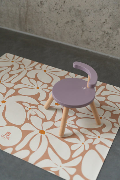 Kids Mealtime Floor Mat, Non-Slip & Waterproof - Daisy Earth