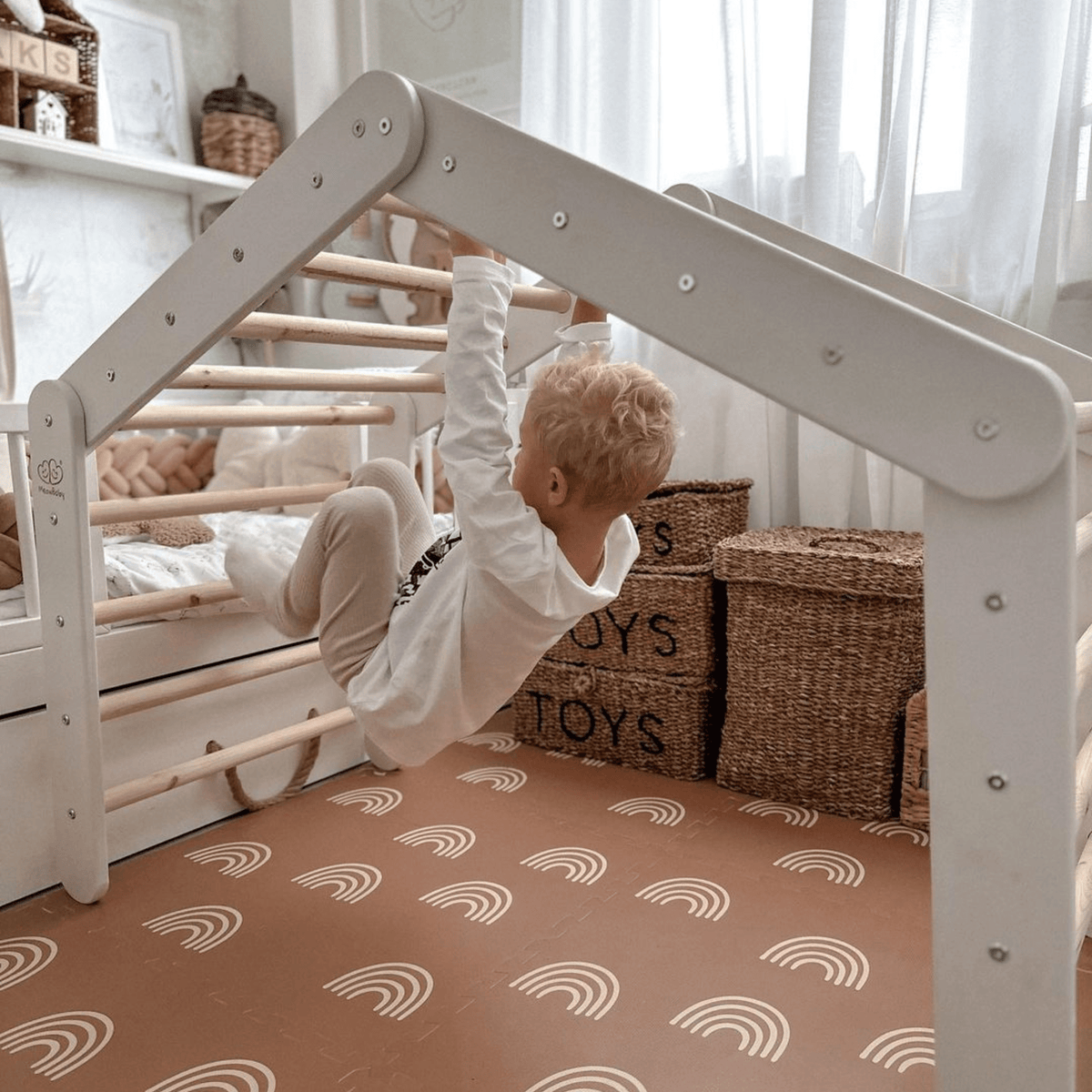 Wood Ladder House - Cloud Blue Cover