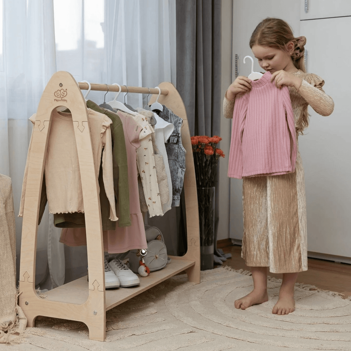 Arched Clothing Hanger - White
