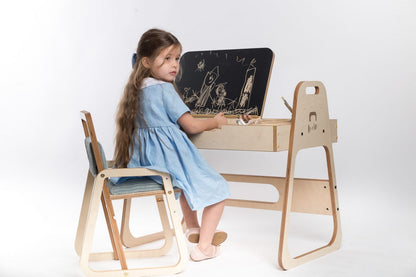 Multisensory Art Table/Desk Julle
